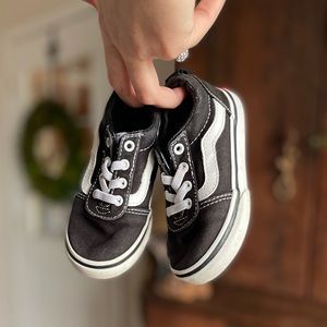 EUC toddler Vans size 7